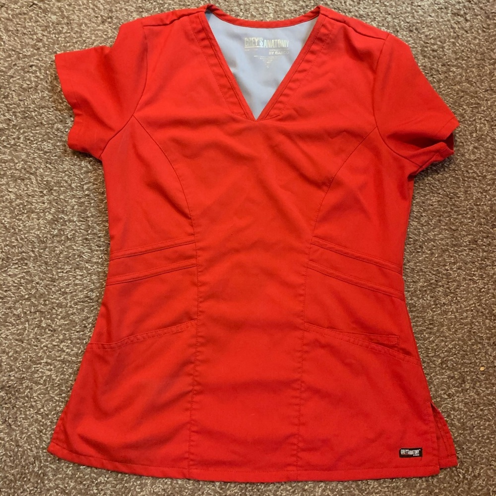 Scrub top
